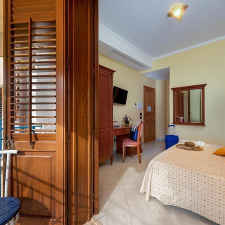 Hotel Sicilya 圣维托罗卡波 外观 照片